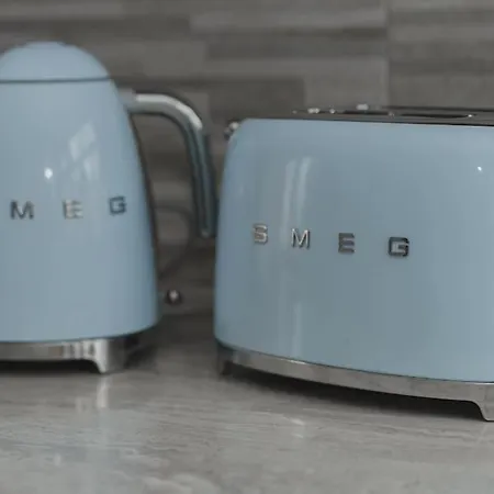 Elena Retreats * Drogheda