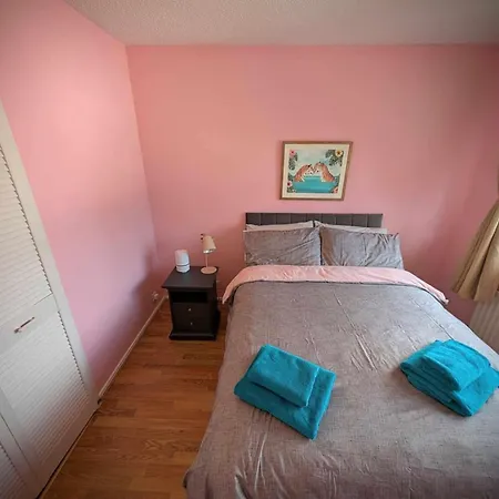 Elena Retreats * Ντρογκέδα