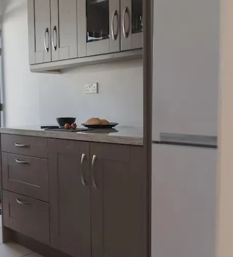 Elena Retreats Nyaraló *